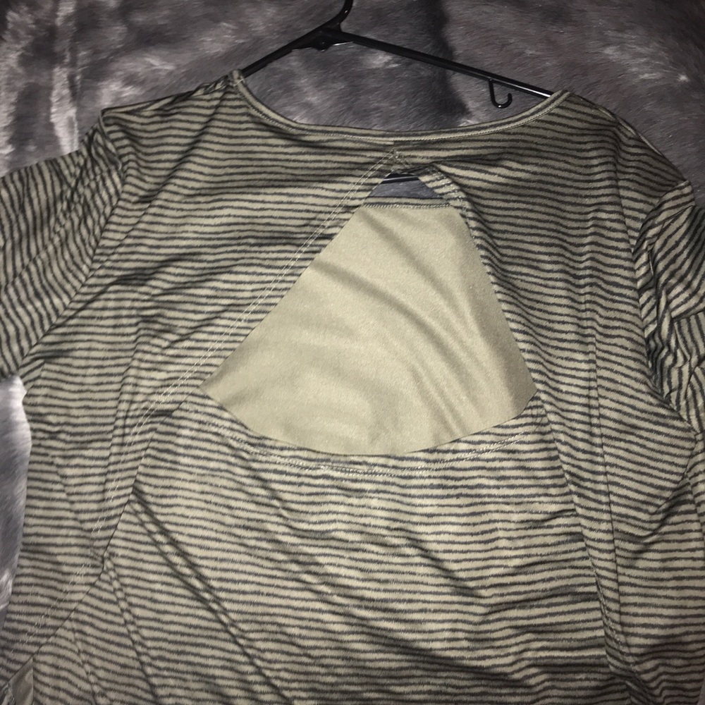 Workout t-shirt. - Picture 2 of 2